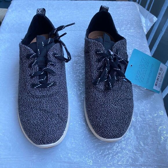 TOMS Women's The Cabrillo Sneaker Black Terry Sz 6 - Picture 6 of 8